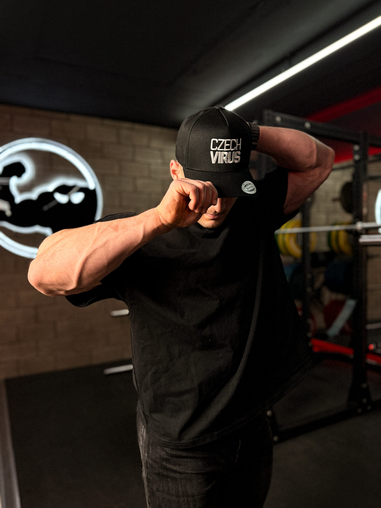 Kšiltovka Virus Performance - pohled 1